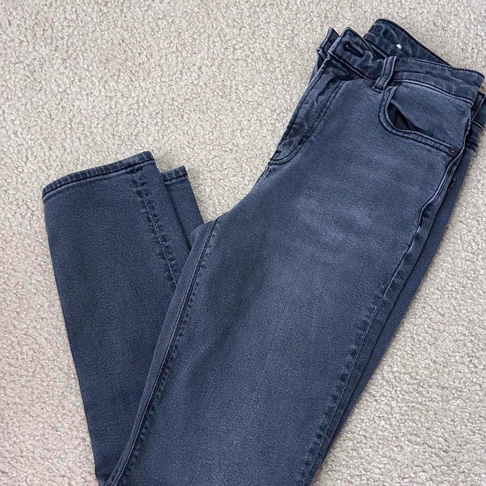 American eagle charcoal mom jeans